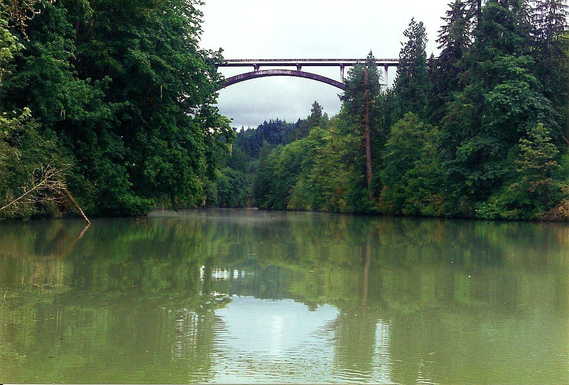 pl - Mayfield Lake Bridge e.jpg