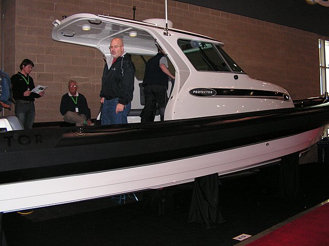 Boat_show_2009-004.jpg